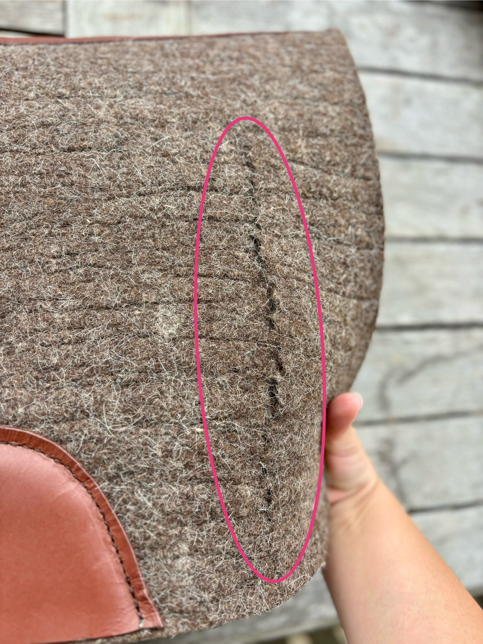 DR Contour Felt Saddle Pad - Minor Defect