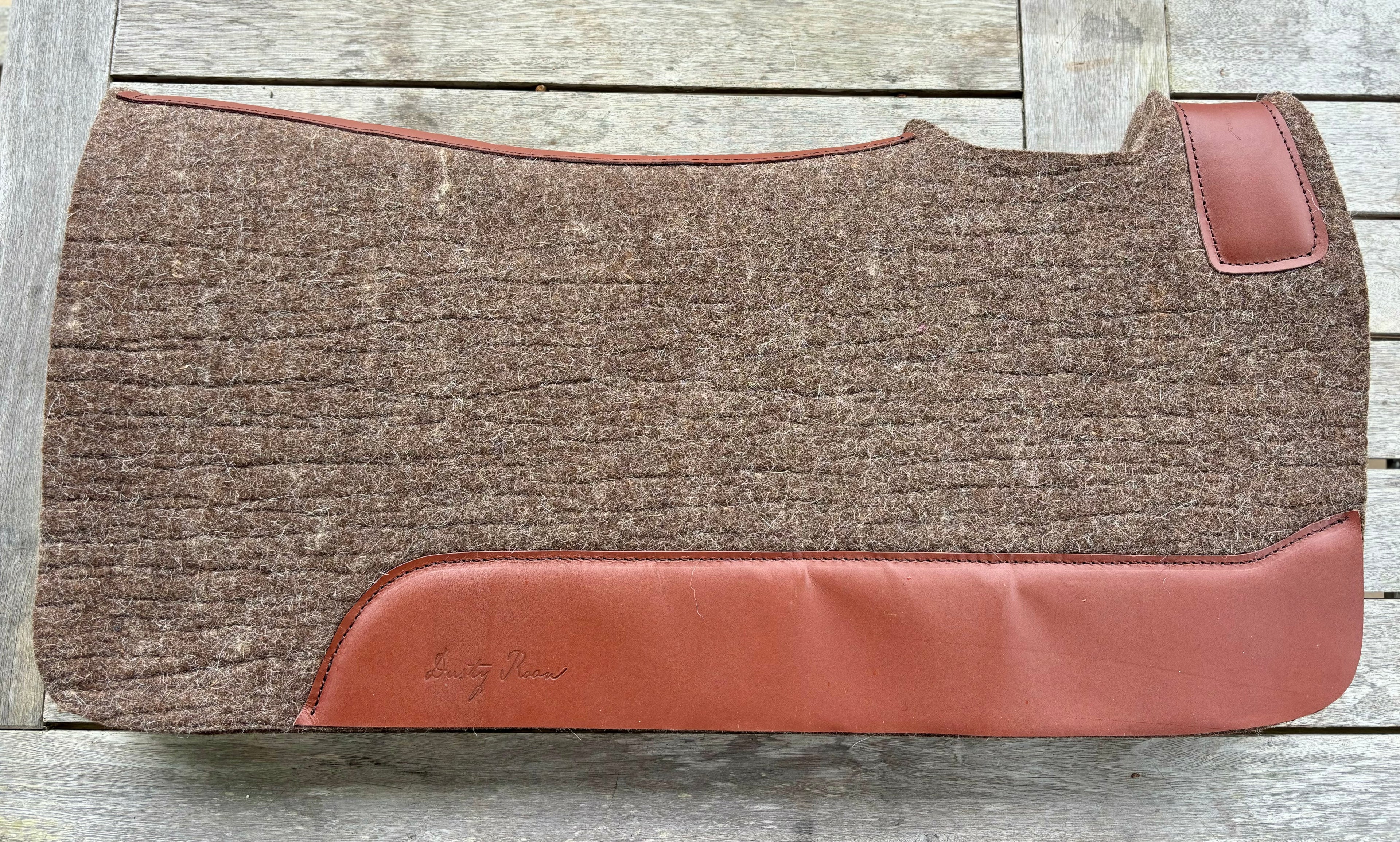 DR Contour Felt Saddle Pad - Minor Defect