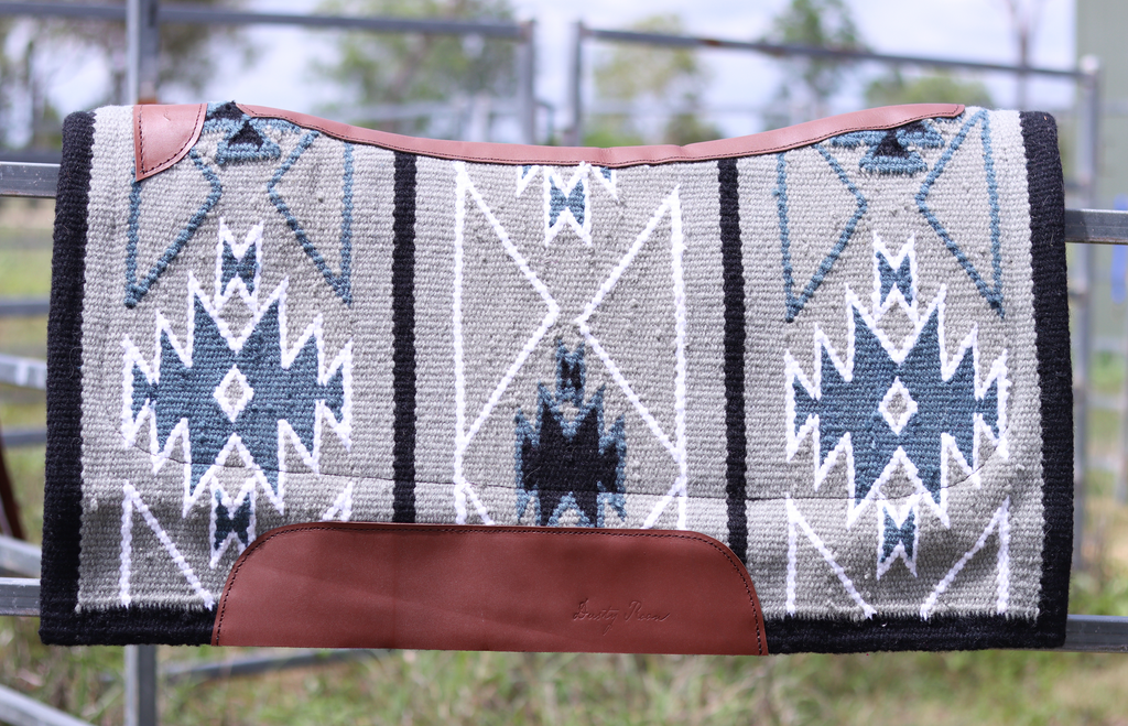 DR Black & Grey Contour Pad